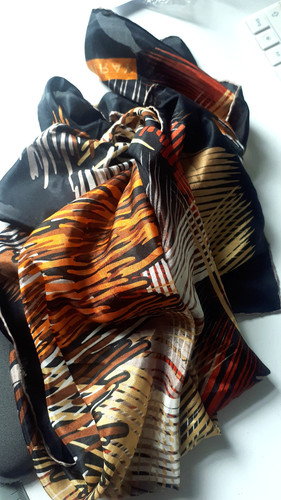 Schickes vielleicht seiden - schickes,